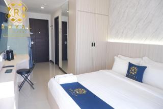 Royal Suites Studio 38QZ - Citra Plaza Nagoya Apartment - Jodoh - 9