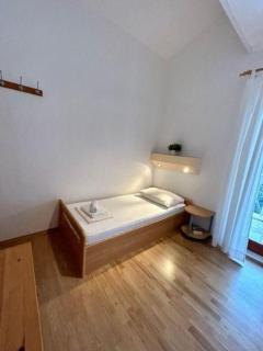 Studio für 2 Personen 2 Kinder ca 70 qm in Baska Voda, Dalmatien Mitteldalmatien - Baška Voda - 3