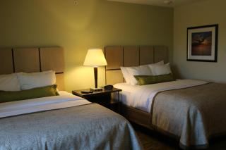 Candlewood Suites Bloomington by IHG - Bloomington - 8