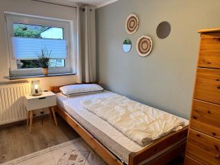 Sky & Sand SPO Wellenreiter I 2 Schlafzimmer, Boxspringbett, Waschmaschine, ruhig, am Leuchtturm - Sankt Peter-Ording - 5