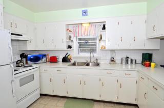 Castle View - Wifi, Pet Friendly, Screen Porch, Game Room, Grill, Family Friendly, Kid Friendly, Fireplace - Berkeley Springs - 6