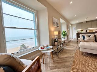 Number 8 Croft House Tenby - Tenby - 9