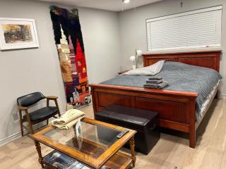 A Luxury Master Bedroom in a Condo - Los Angeles - 0