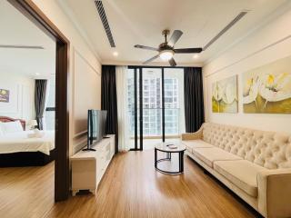 Nanahousing-3 Bedroom Apartment Vinhomes Skylake - 2