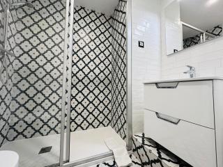 Rainbow Apartments BY BLAUSITGES - Sitges - 4