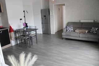 3 pièces + terrasse dernier étage proche centre - 0