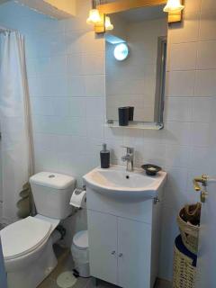 Zoe’s & Patty’s Guest House - Galaxidi - 9