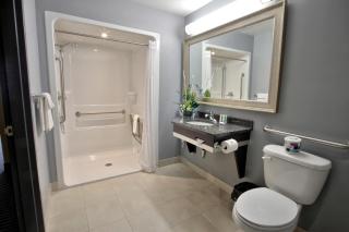 Quality Inn & Suites - Victoriaville - 9