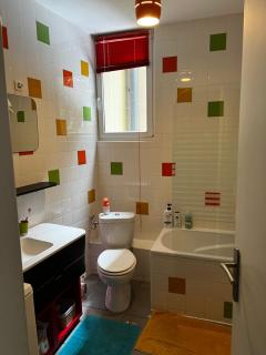 Grand T2 - Centre EAUX-BONNES - Eaux-Bonnes - 2