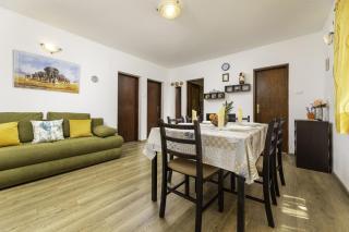 Ferienwohnung für 5 Personen ca 50 qm in Maršići, Kvarner Bucht Krk - Sveti Vid-Miholjice - 4