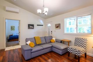 Blue House - private 2 bed, 2 bath home with garage - Eugene - 6