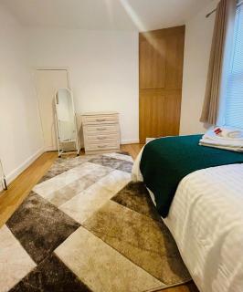Robinhuts Stays - 3 Bed property Perfect for contractors and families - Hull - 8
