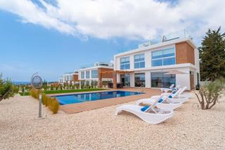Coral Elite Residence Mit Pool Und Whirlpool - 3