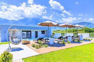 Haus In Georgioupoli Mit Außenpool Und Atemberaubender Aussicht - 2