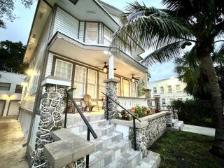 Brickell + Wynwood Wonderland: Spacious 6BR Home - Miami - 0