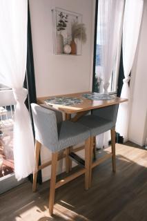 Lake & Montains View Studio with Free Parking, 1Hour from Stresa & Borromean Islands - Luino - 1