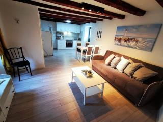 Neu eingerichtete komfortable Wohnung in Meeresnähe - Betina - 5