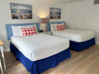 Mariner Motel - 1