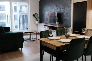 Apartments Space and More, Dmowskiego - 20 minut do RYNKU, Self Check-In 24H, Parking - Breslavia - 0