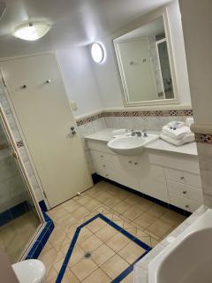 Mantra Crown Towers - 4