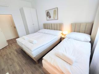 Cinnamon - Brand New - Presidential Garden - Air conditioning - Free Parking - Bratislava - 2