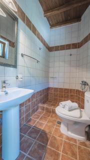 Stone Made Private Pool Villa 3 Kriopigi - 6