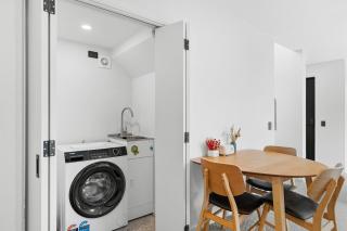 Luxurious City Retreat 3 Bed 3 Bath Near CBD - Christchurch - 3