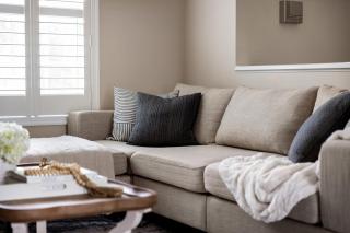 Charming Family-Friendly Cabin with Cozy Fireplace - 1