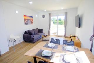 Ferienhaus mit Privatpool für 2 Personen 2 Kinder ca 50 m in Šišan, Istrien Medulin und Umgebung - Šišan - 1