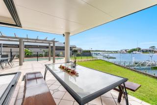 Nirvana Waters - Waterfront with Pool - Yamba - 4