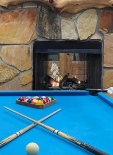 Wolf Creek Luxury Cabin - Broken Bow - 9