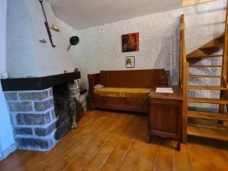 Charmant Gîte en Berry avec Cheminée, Près de La Châtre, Golf et Activités Œnature - FR-1-591-130 - 7