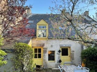 Maison de charme avec jardin clos, à 50m des commerces et proche plage, pour 8 personnes - FR-1-639-54 - Arzon - 0