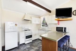 Buckenderra Holiday Village - Rocky Plain - 4