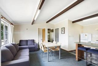 Buckenderra Holiday Village - Rocky Plain - 1