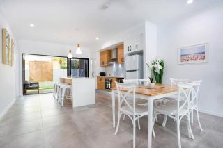 Coastal Villa - Edge Hill - 8