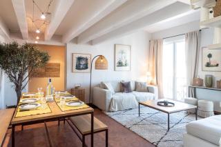 Bright nest with balcony and view on the port - Grimaud - 4