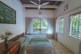 Gaia's Garden Guest House - Auroville - 3