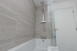 Stunning 2 Bedroom Apartment in Wallasey - Wallasey - 6