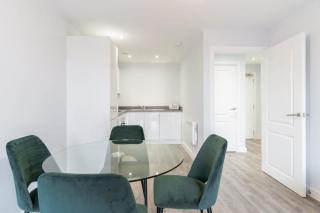 Contemporary 1 Bed Apartment Central Birmingham - Birmingham - 1