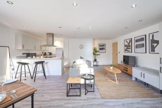 A Stylish Apartment with Parking in Preston - 8
