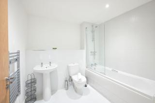 Fabulous 1 Bedroom Apartment in Central Preston - Preston - 7