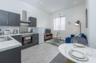 Contemporary Budget 1 Bed Flat in Dudley - Brierley Hill - 5