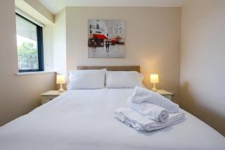 Bright & Spacious 1 Bedroom Manchester Apartment - Manchester - 8