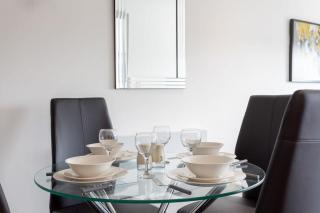 Charming 1 Bedroom Apartment in Leeds - 3