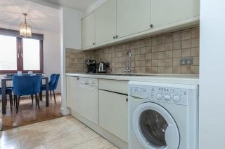 Spacious 1 Bed Mayfair Apartment with Balcony - Londra - 7