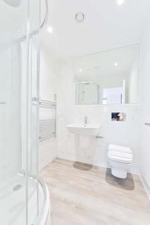 Stunning Modern 2 Bed Apartment in Birmingham - Birmingham - 0