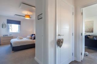 Modern 1 Bedroom Apartment in Ashford - 6