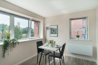 Amazing 1 Bed Apartment in Manchester - Sleeps 2 - 6