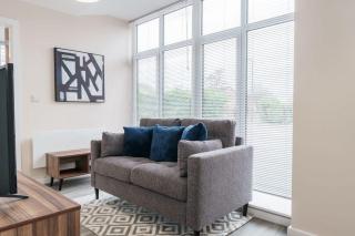 Bright 1 Bed Apartment Manchester - Sleeps 2 - 2